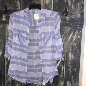 AEO thin button down